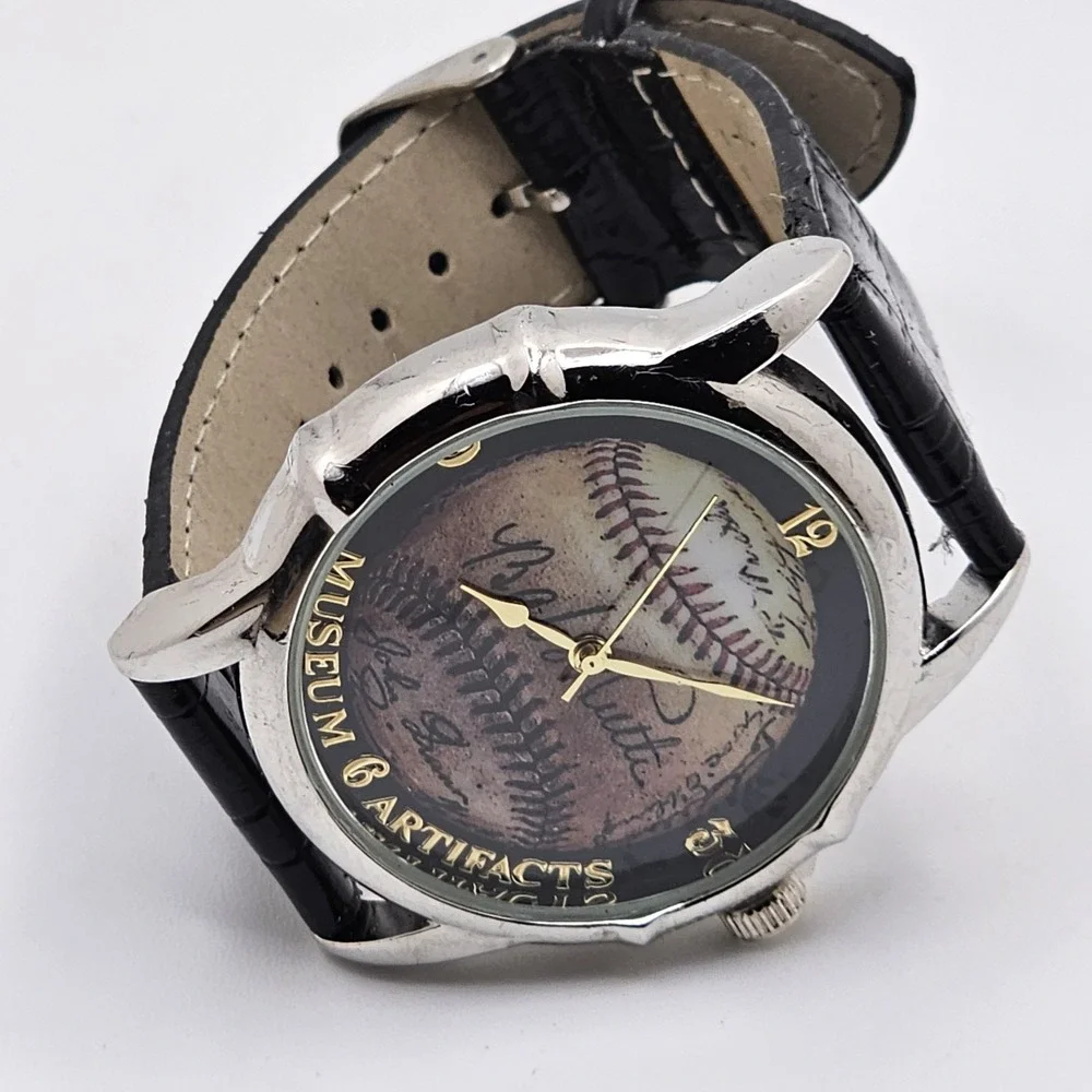 Babe Ruth Authentic Autograph Museum Artifacts Commemorative Wrist Watch